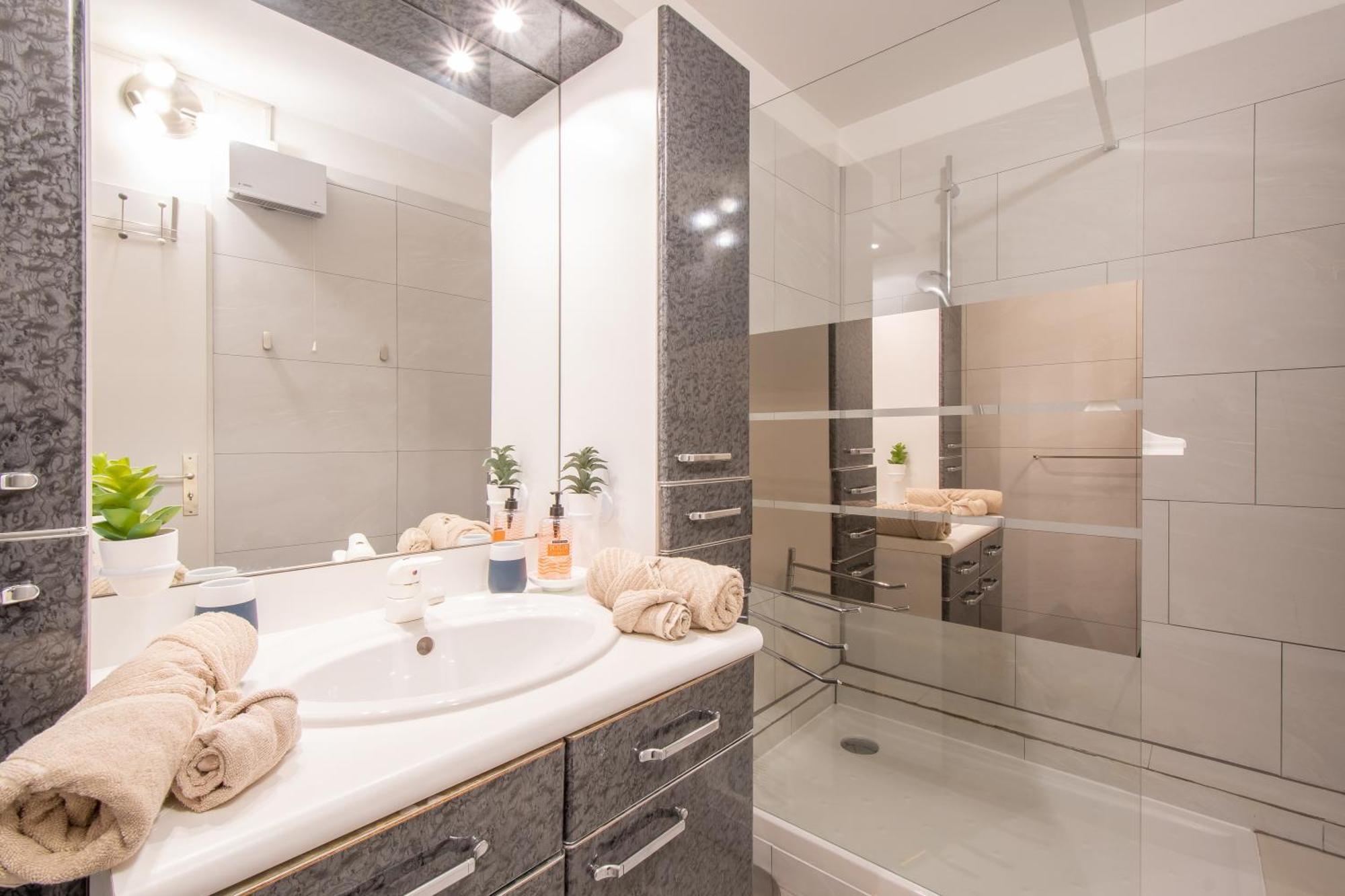 Reve Bleu Residence La Grande Pyramide Vue Port Hyper Centre Wifi Parking Prive Gratuit ภายนอก รูปภาพ