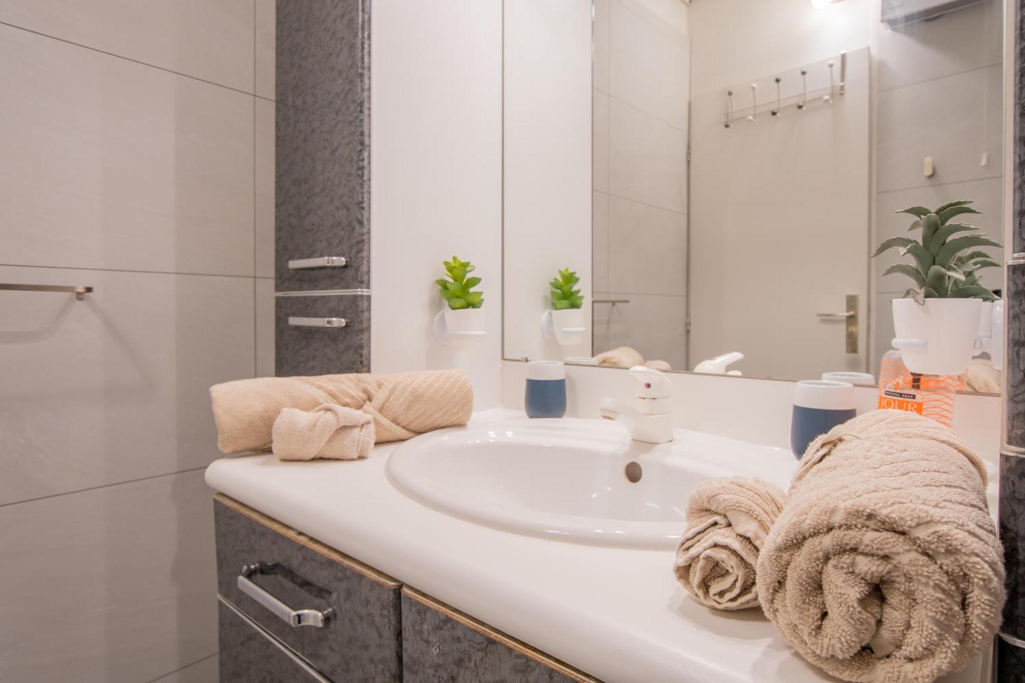 Reve Bleu Residence La Grande Pyramide Vue Port Hyper Centre Wifi Parking Prive Gratuit ภายนอก รูปภาพ
